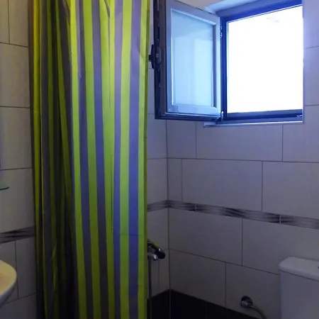 Lion-suites